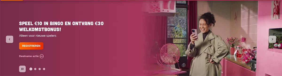 Dutch bingo promotional banner advertising “Speel €10 in bingo en ontvang €30 welkomstbonus” for new players, featuring a smiling woman using a smartphone in a pink-themed room and a “Registreren” (Register) button.